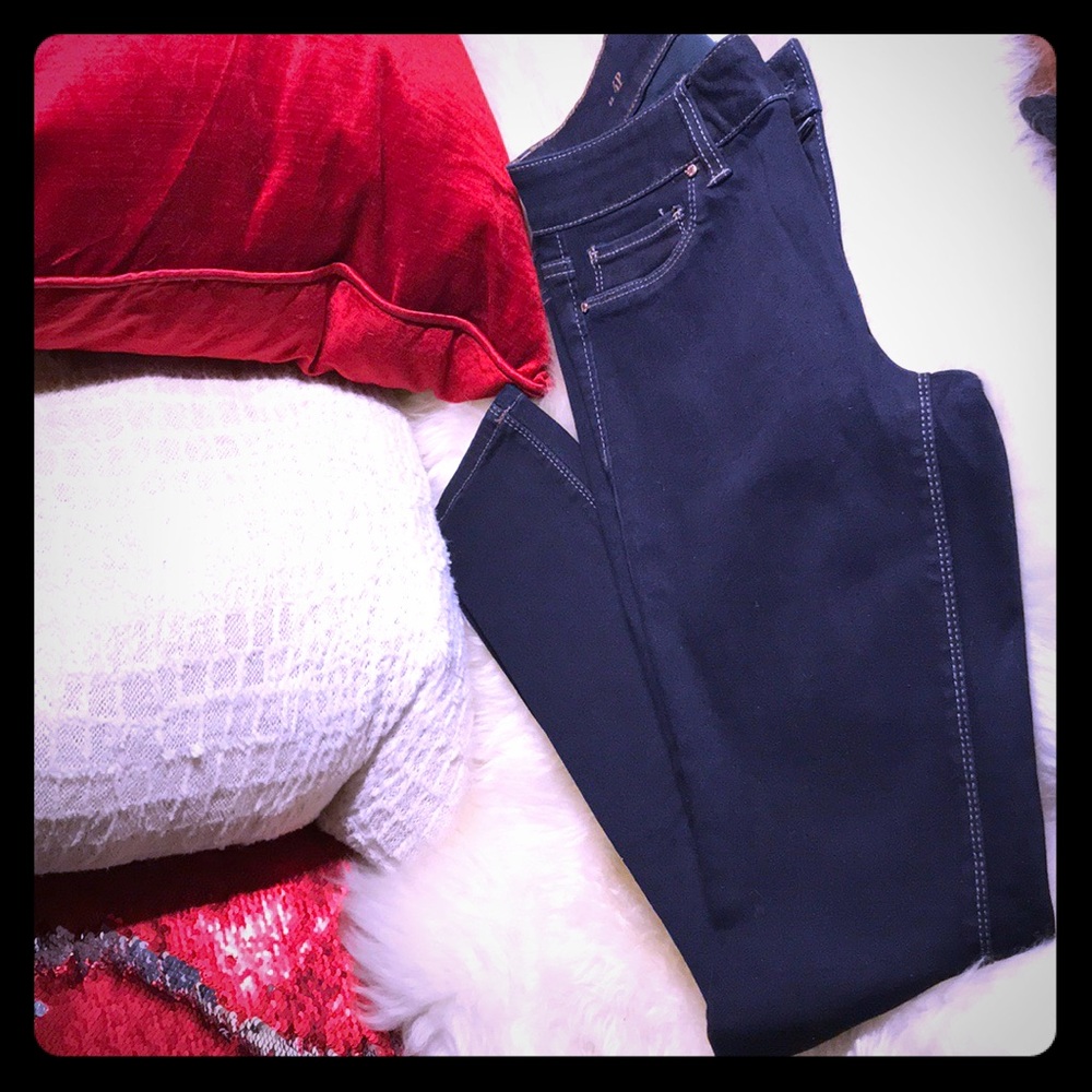 NWT WHBM Stretch Skinny Jeans ⭐️Host Pick⭐️ Petites Party 9/29